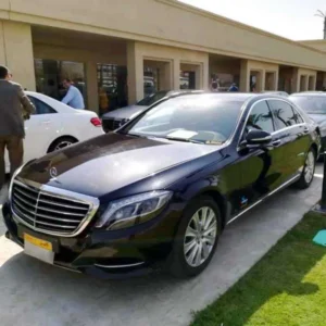 Mercedes-S400-2017-10-1024x768-1