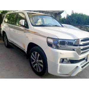 Toyota-Land-cruiser-2018-1-1024x768-1