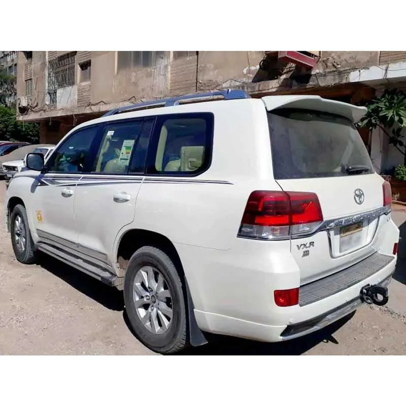 Toyota-Land-cruiser-2018-7-1024x768-1