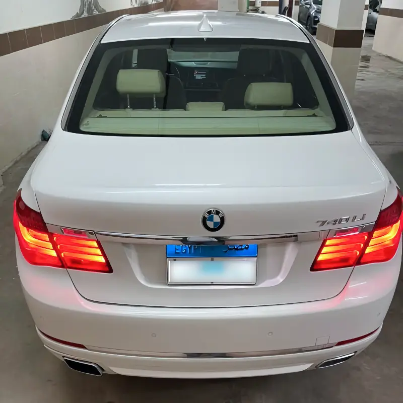 BMW-740-2016-6