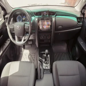 Toyota fortuner 2024-3